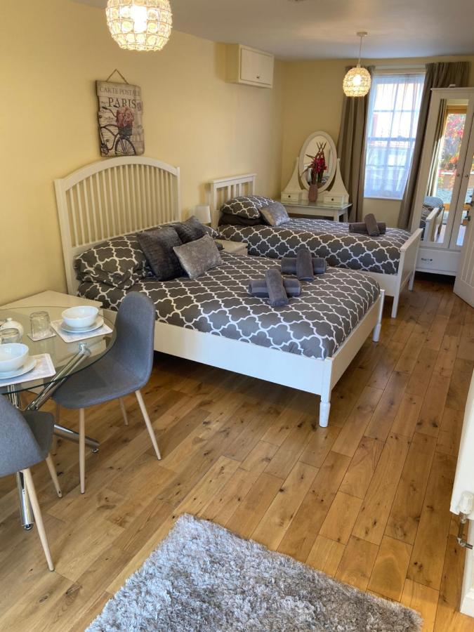 Hotel The Ashton Gate Mews à Bristol Extérieur photo